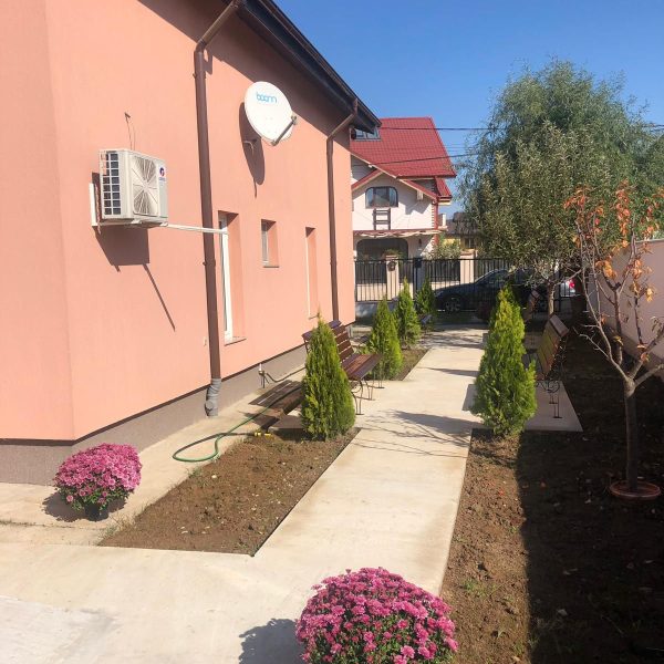 WhatsApp Image 2022-10-08 at 08.45.20 (2)